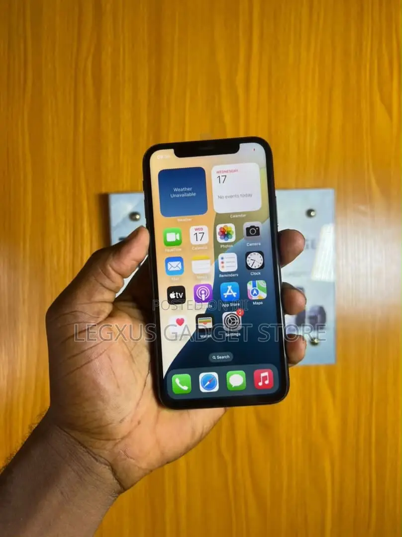 Apple iPhone XS 64 GB Black