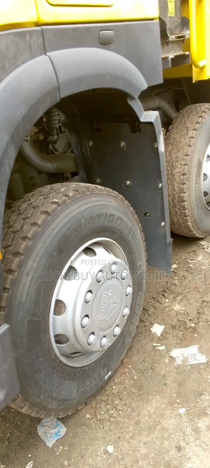 Howo Dump Truck 12 Tyres