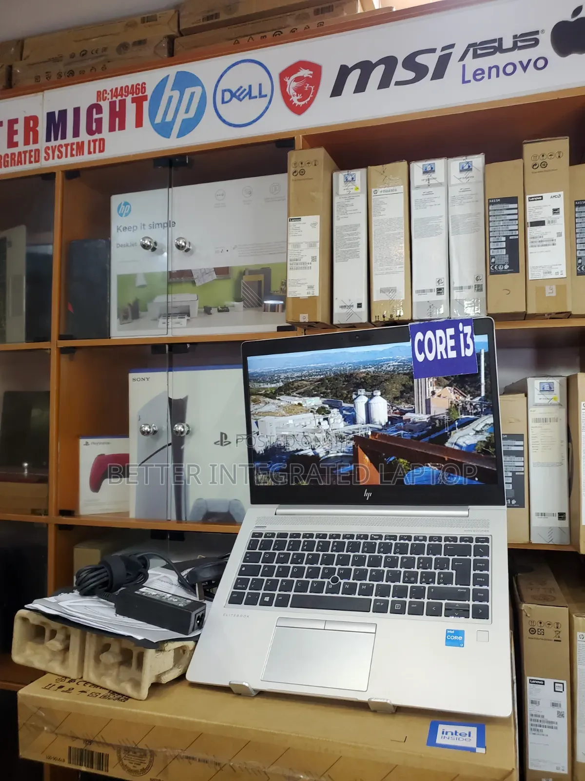 New Laptop HP EliteBook 820 G4 4GB Intel Core i3 SSD 256GB