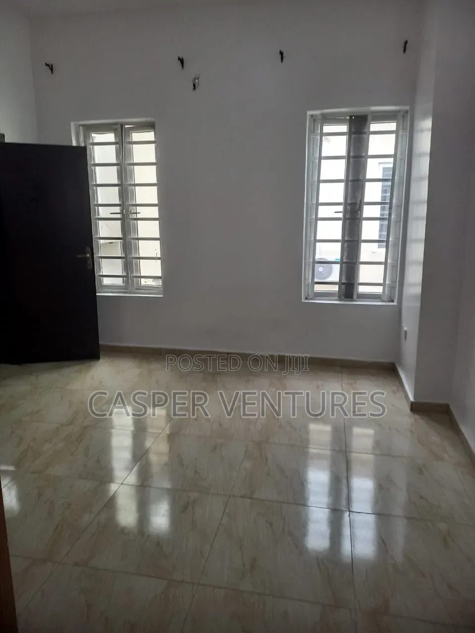 5bdrm Duplex in Osapa London Garden for rent