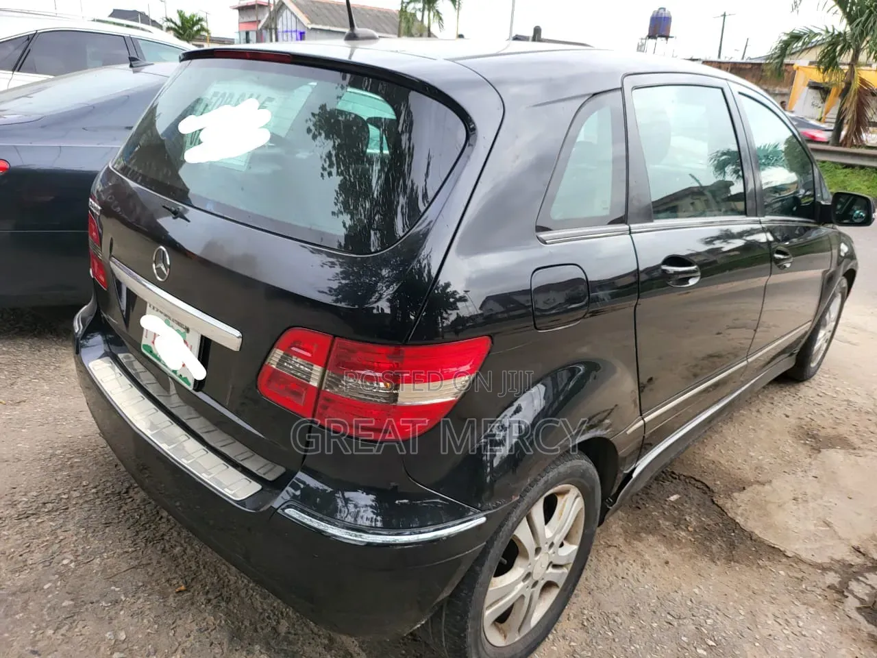 Mercedes-Benz B-Class 2010 Black