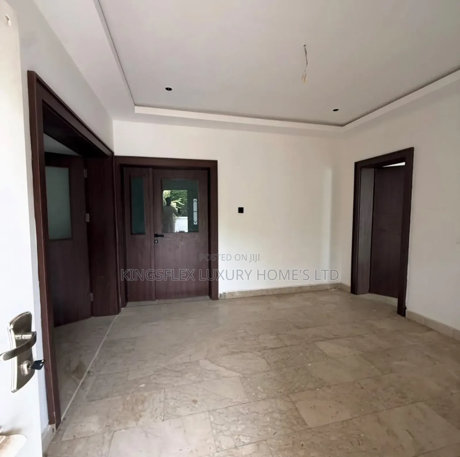 6bdrm Duplex in Estate, Galadimawa for sale