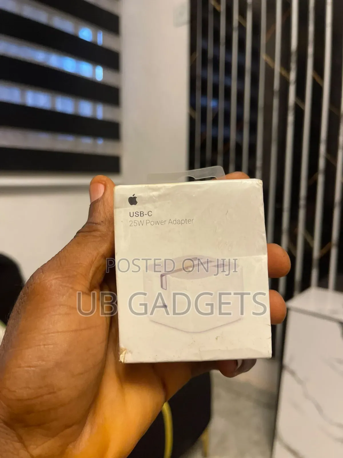 25w iPhone Adaptor