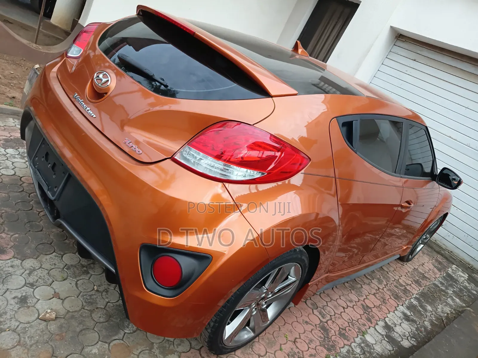 Hyundai Veloster 2013 Orange