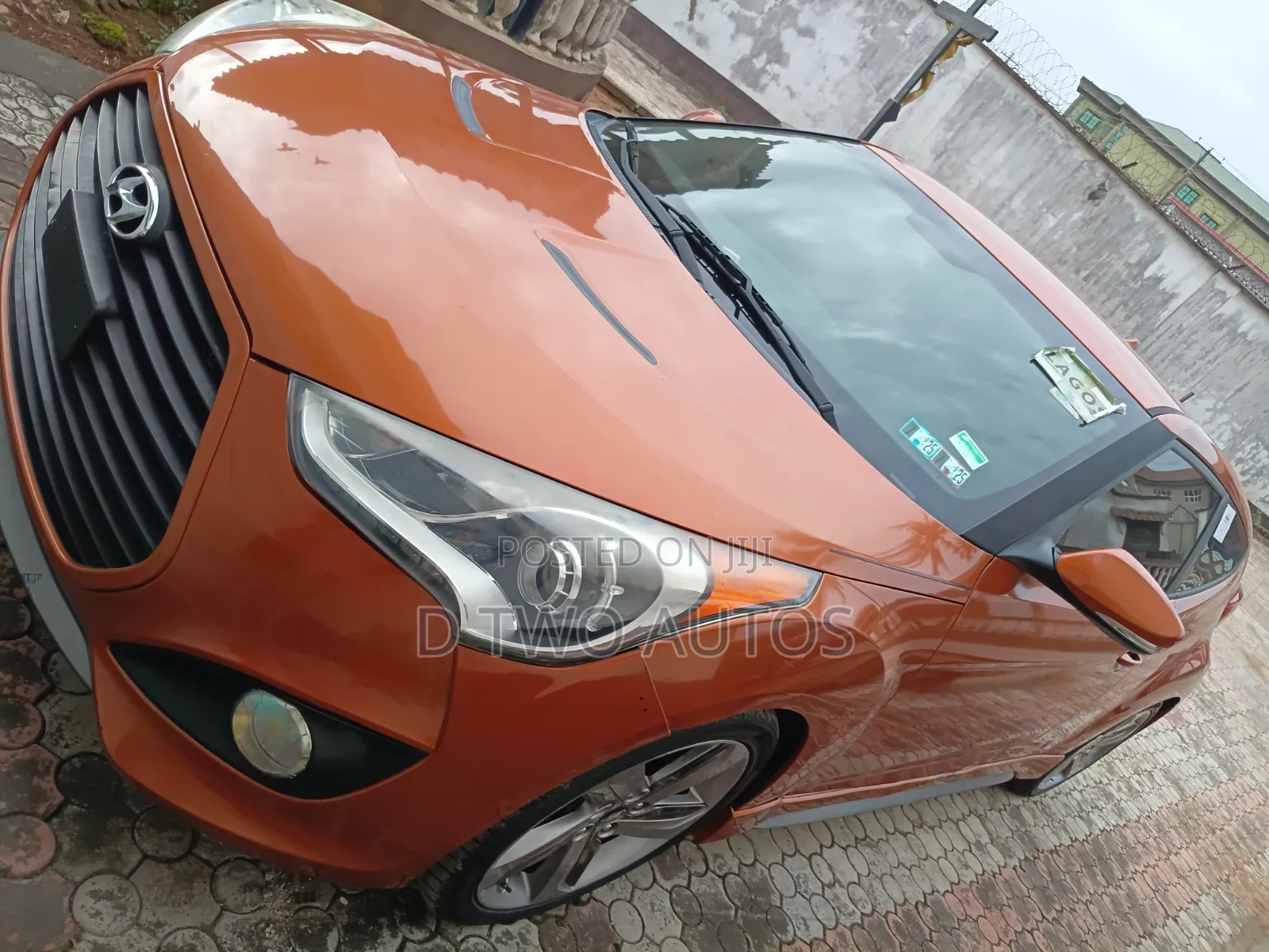 Hyundai Veloster 2013 Orange