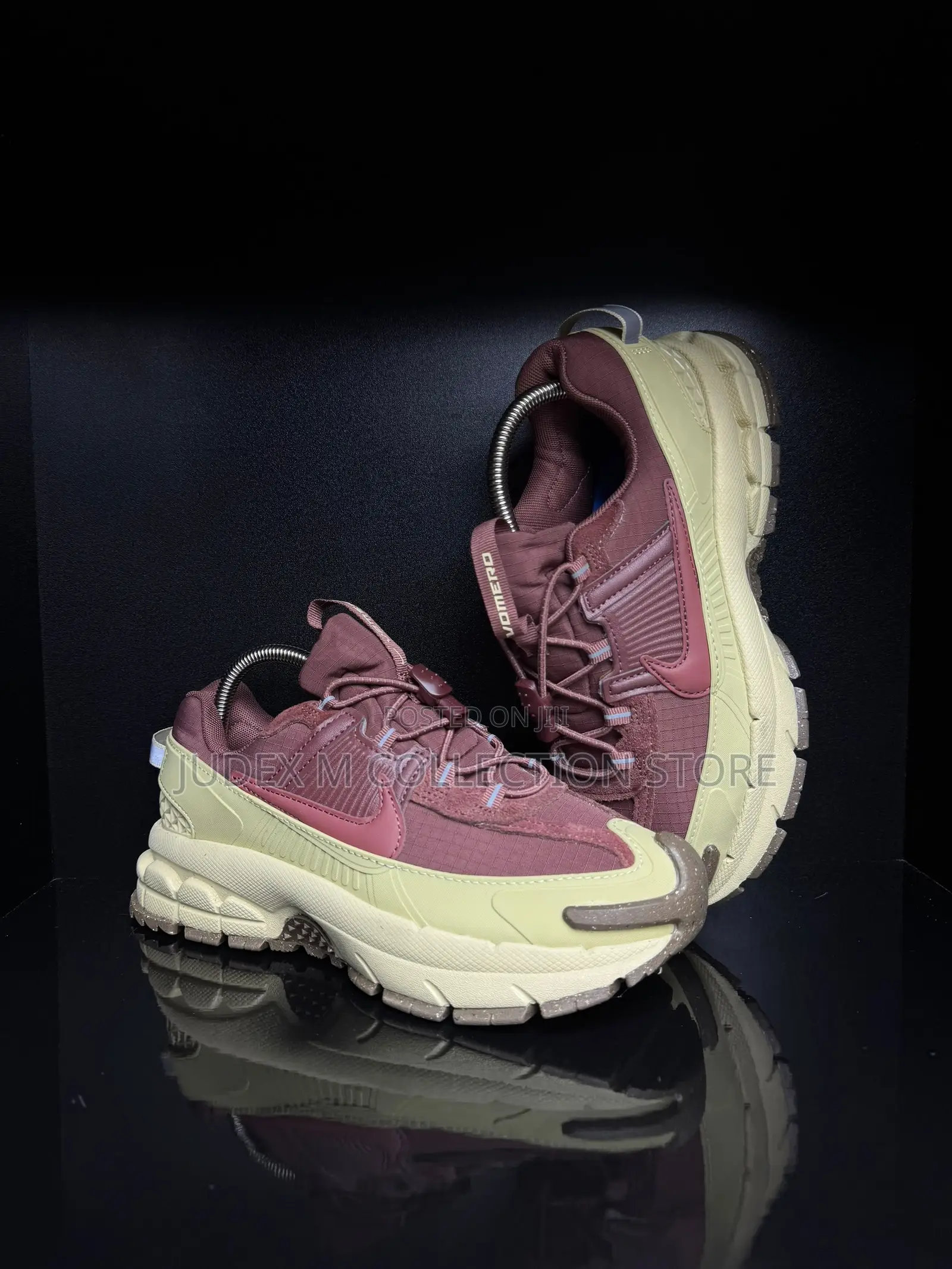 New Nike Zoom Vomero 5 Roam Sneakers