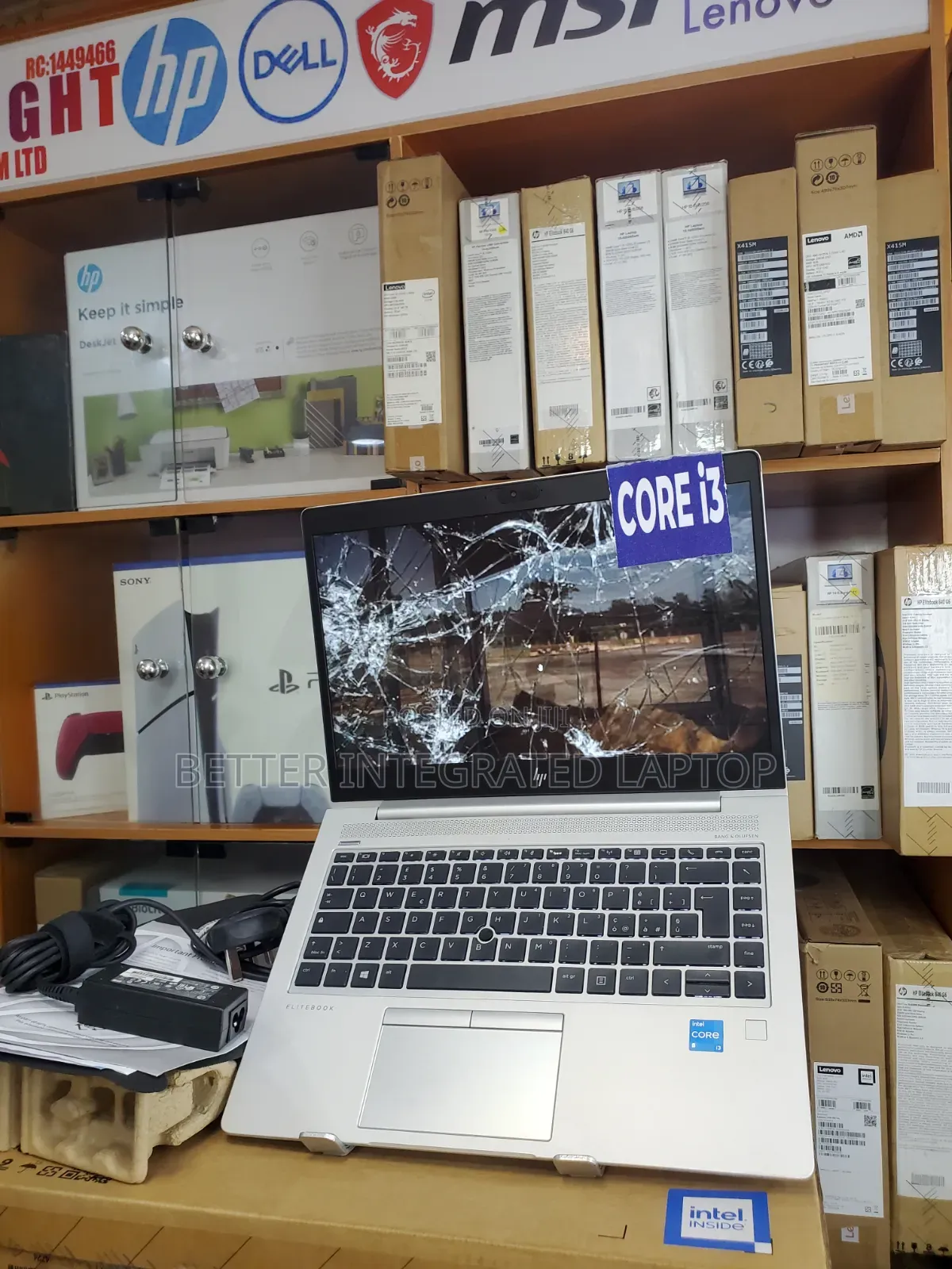 New Laptop HP EliteBook 820 G4 16GB Intel Core i3 SSD 256GB