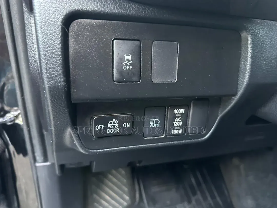 Toyota Tacoma 2020 Black