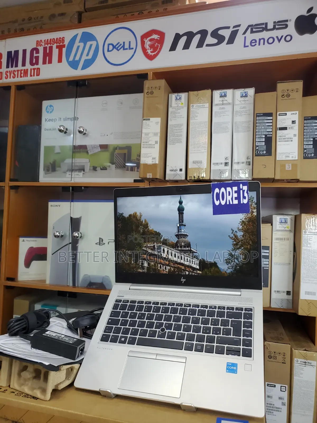 New Laptop HP EliteBook 820 G4 16GB Intel Core i3 SSD 512GB