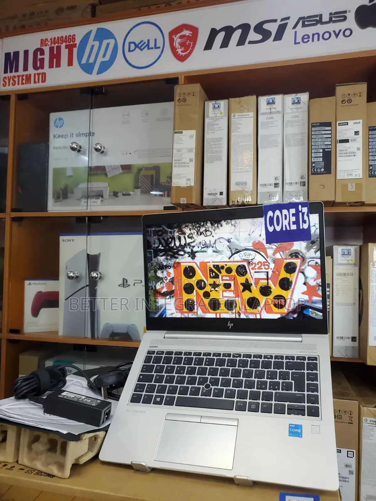 New Laptop HP EliteBook 820 G4 16GB Intel Core i3 SSD 512GB