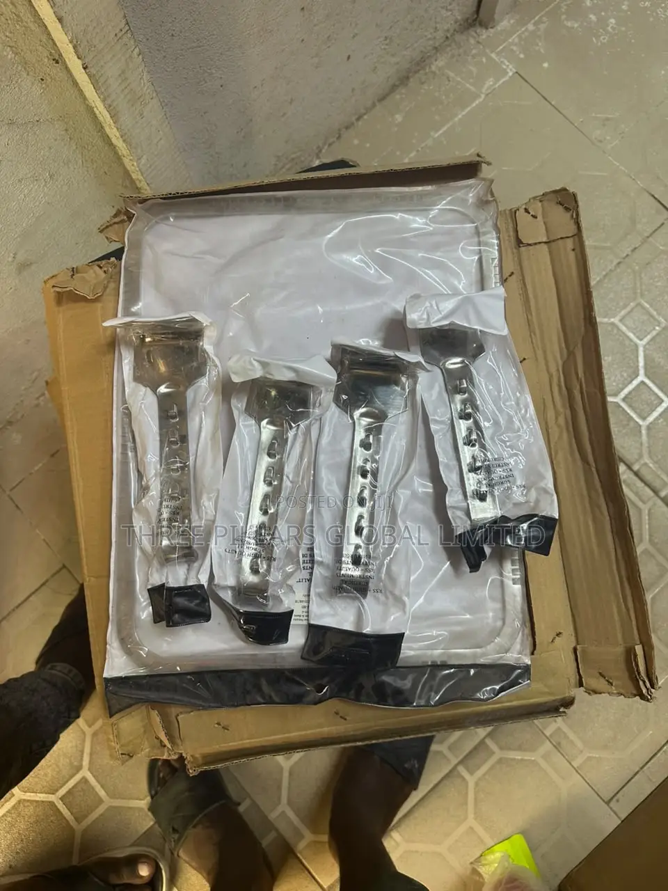 Whitlow Retractor