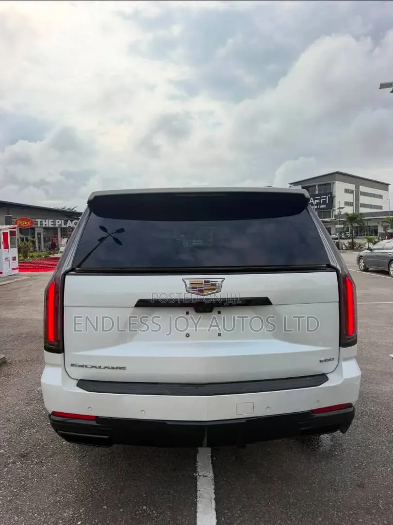 Cadillac Escalade 4WD 4dr Premium Luxury Platinum 2025 White