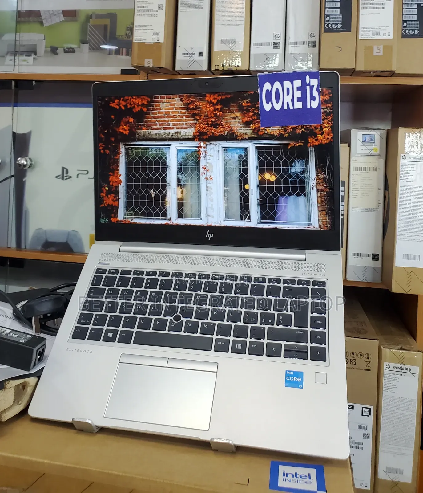 New Laptop HP EliteBook 830 4GB Intel Core i3 SSD 256GB