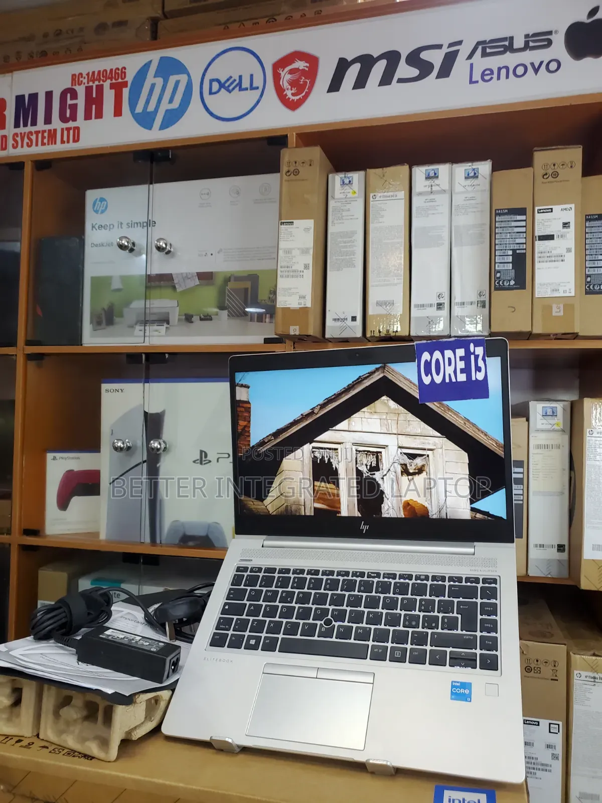 New Laptop HP EliteBook 830 8GB Intel Core i3 SSD 256GB