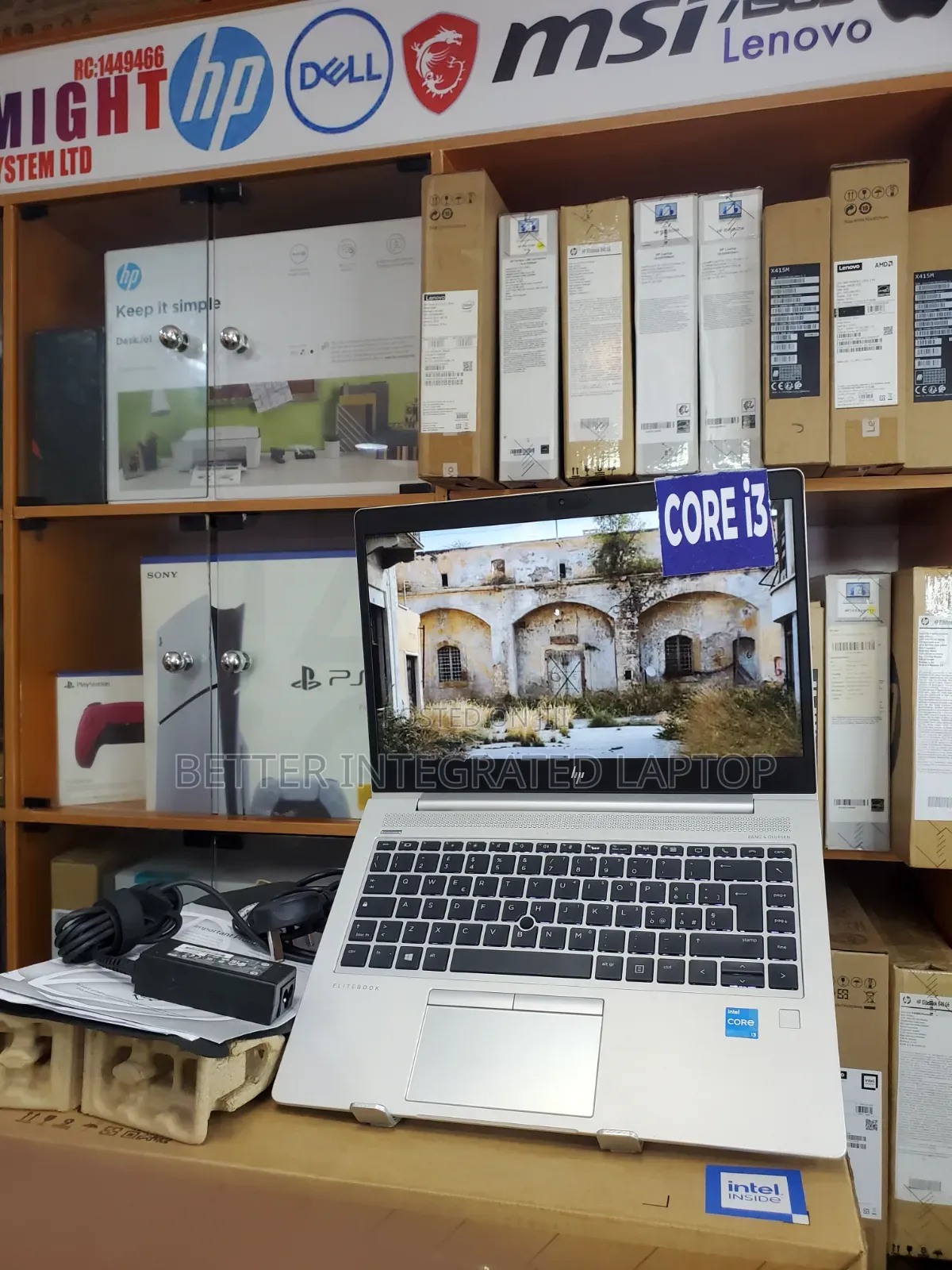 New Laptop HP EliteBook 830 8GB Intel Core i3 SSD 256GB