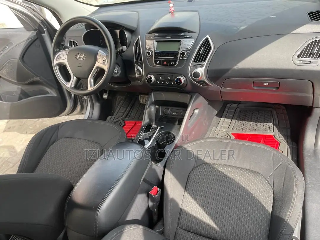 Hyundai Tucson 2011 Gray