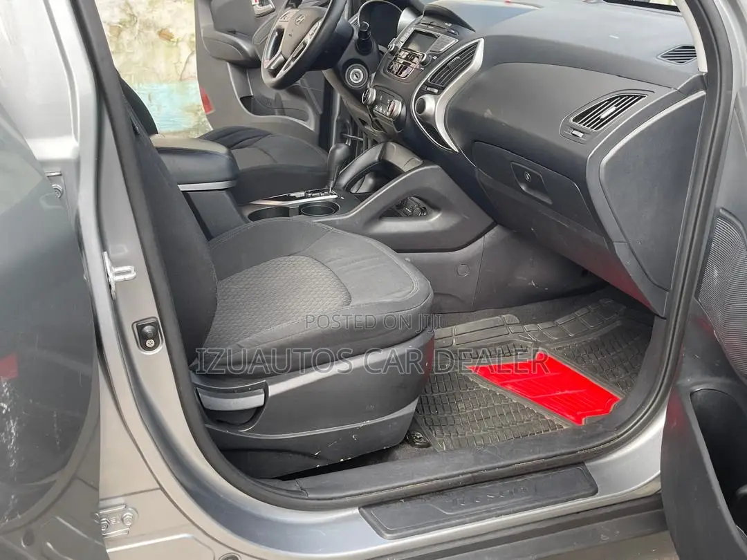 Hyundai Tucson 2011 Gray