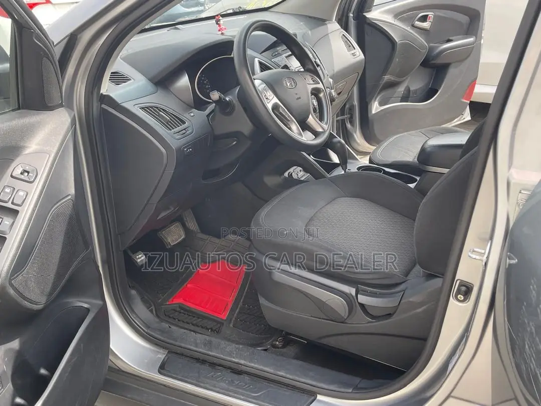 Hyundai Tucson 2011 Gray