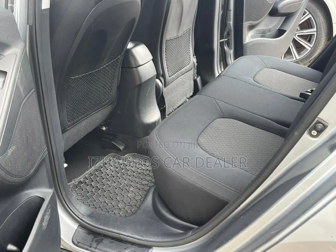 Hyundai Tucson 2011 Gray