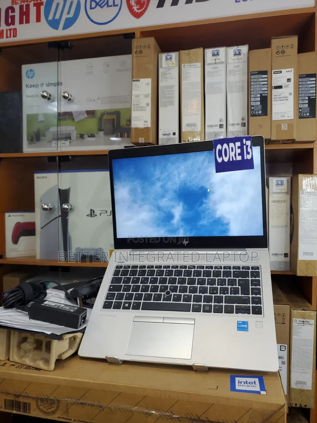 New Laptop HP EliteBook 830 8GB Intel Core i3 SSD 512GB