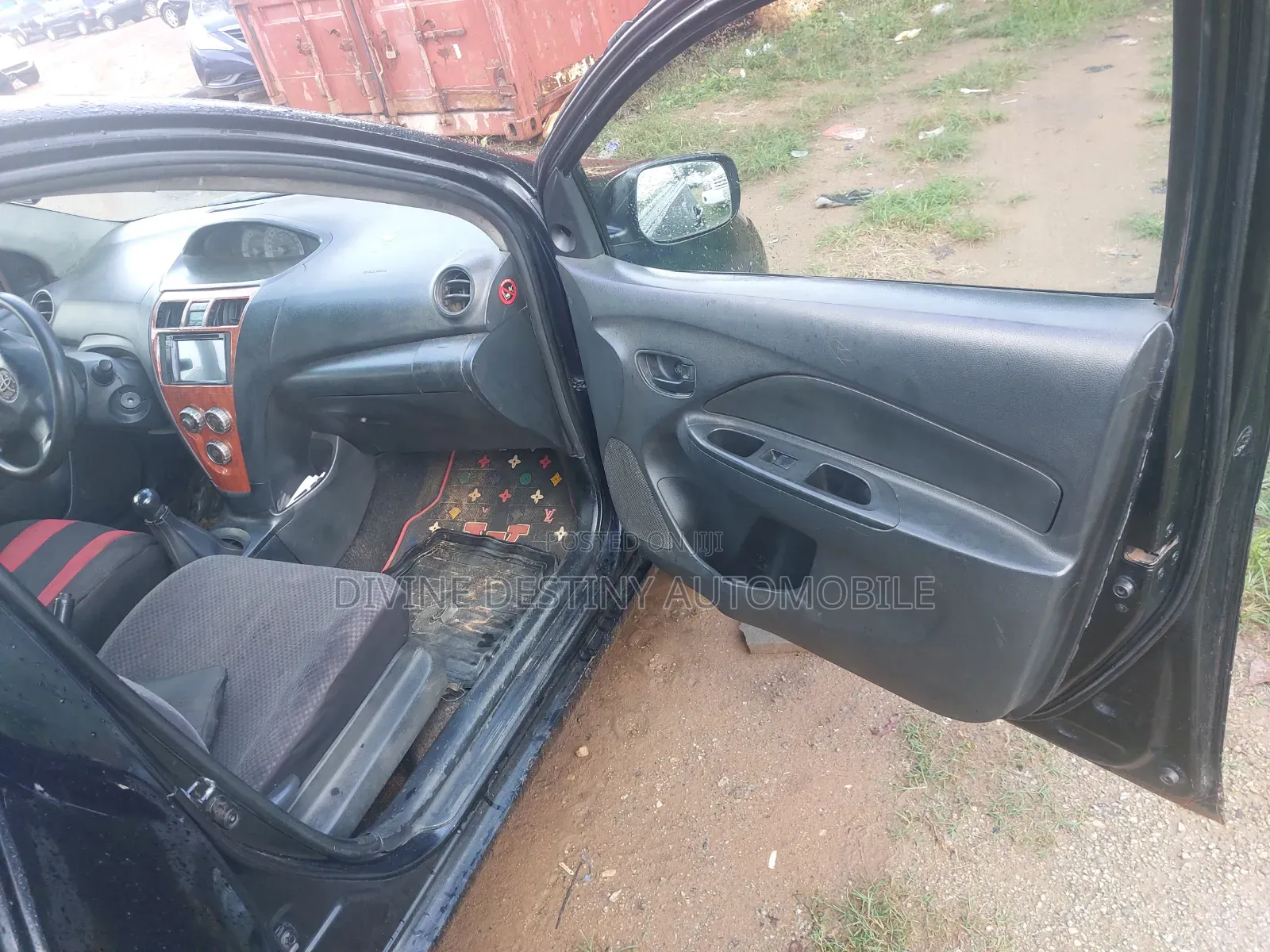 Toyota Yaris 2008 Black