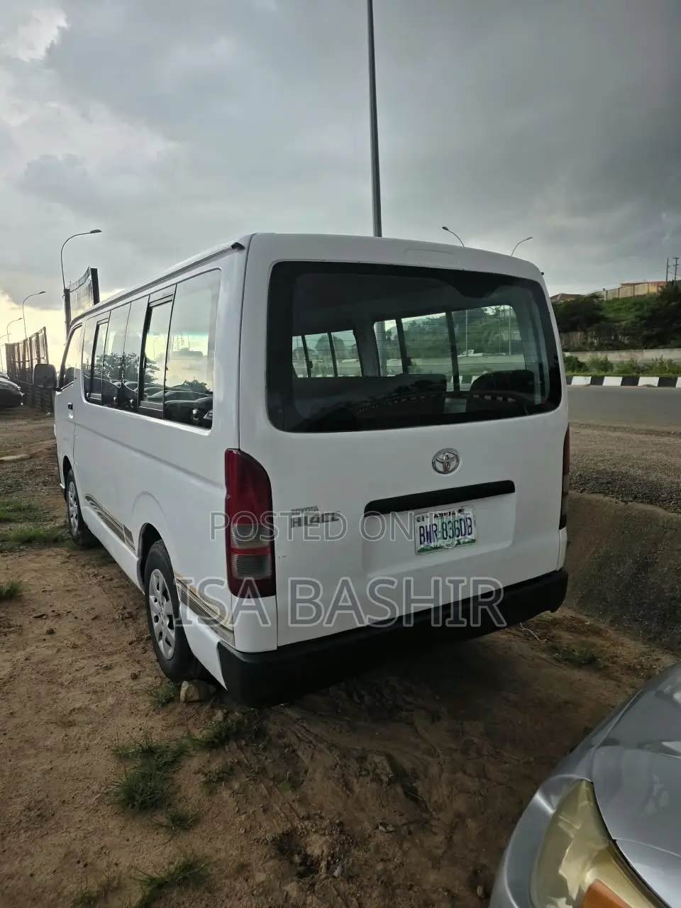 Hummer H3 2010 White