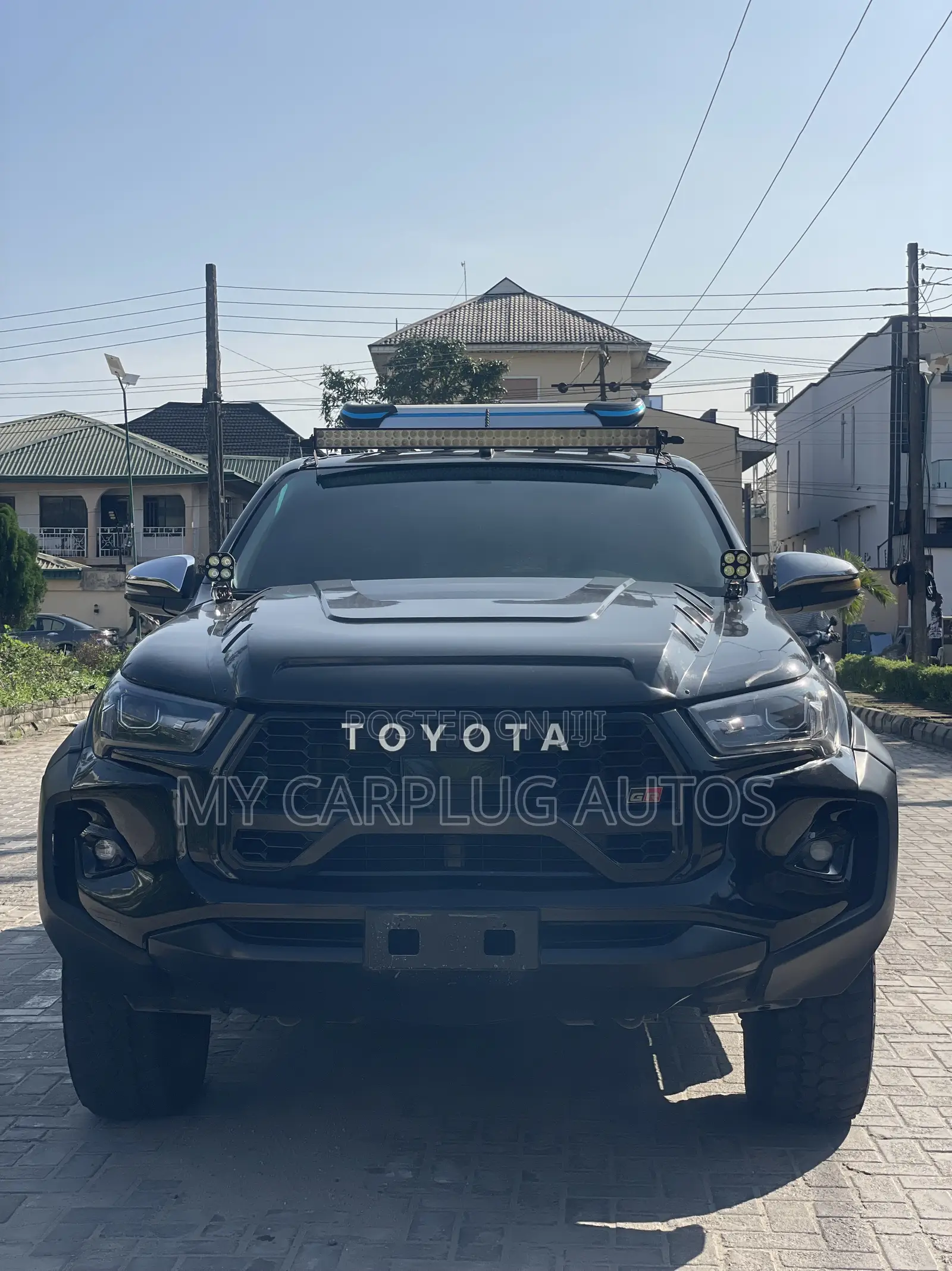 Toyota Hilux 2021 Black