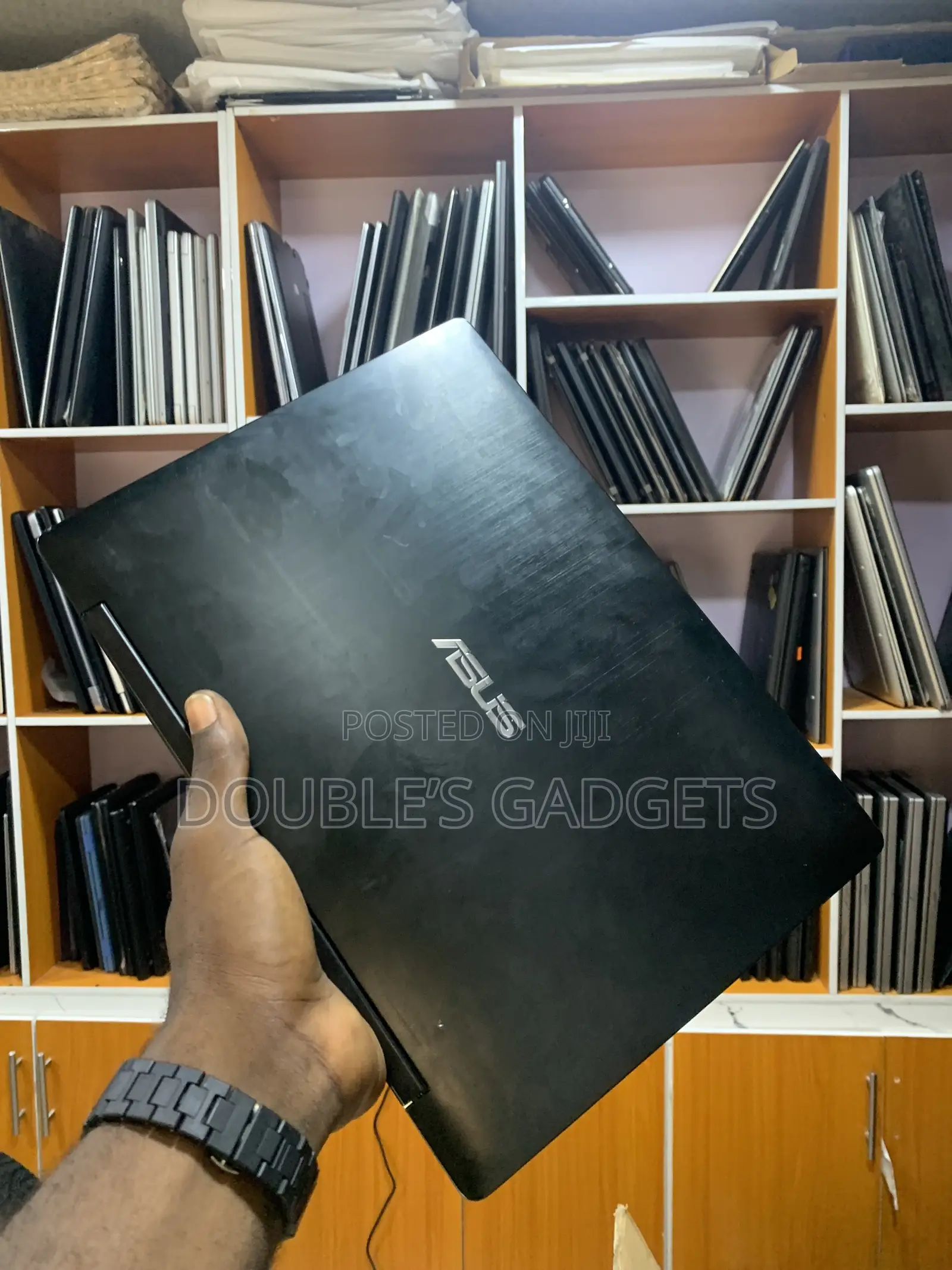 Laptop Asus X550LC 8GB Intel Core i5 SSD 128GB