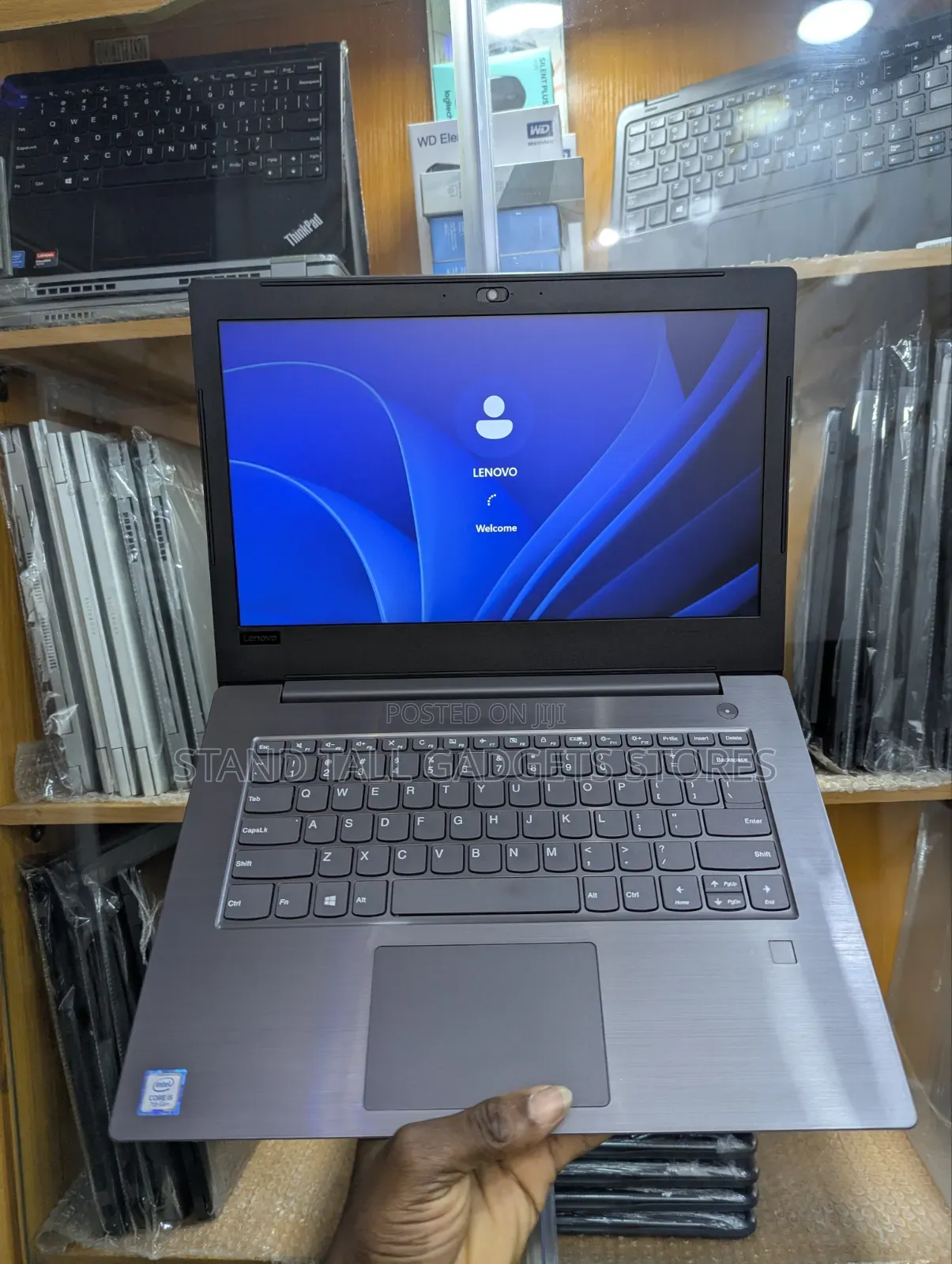 Laptop Lenovo IdeaPad 330C 8GB Intel Core i5 SSD 128GB