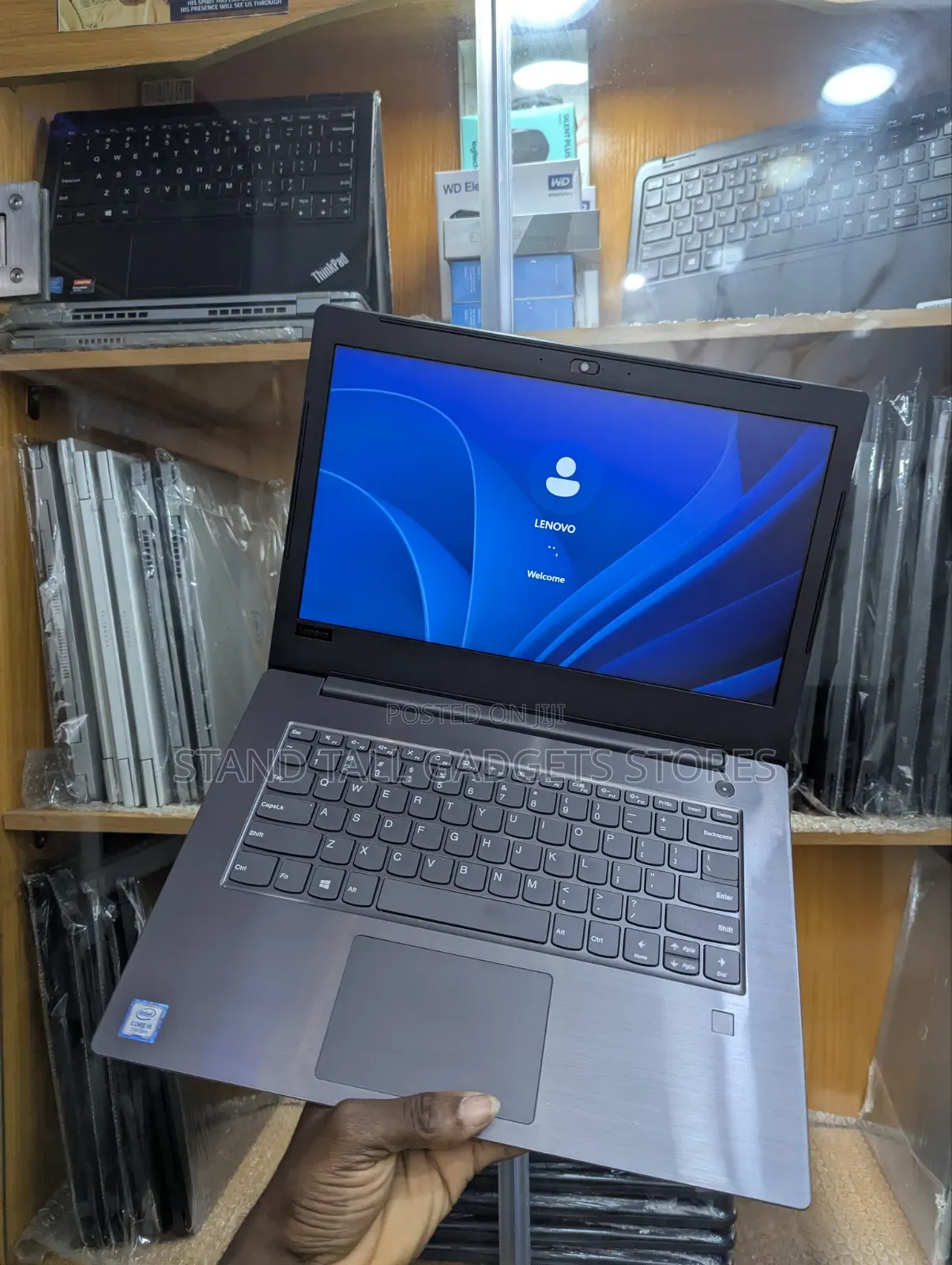 Laptop Lenovo IdeaPad 330C 8GB Intel Core i5 SSD 128GB