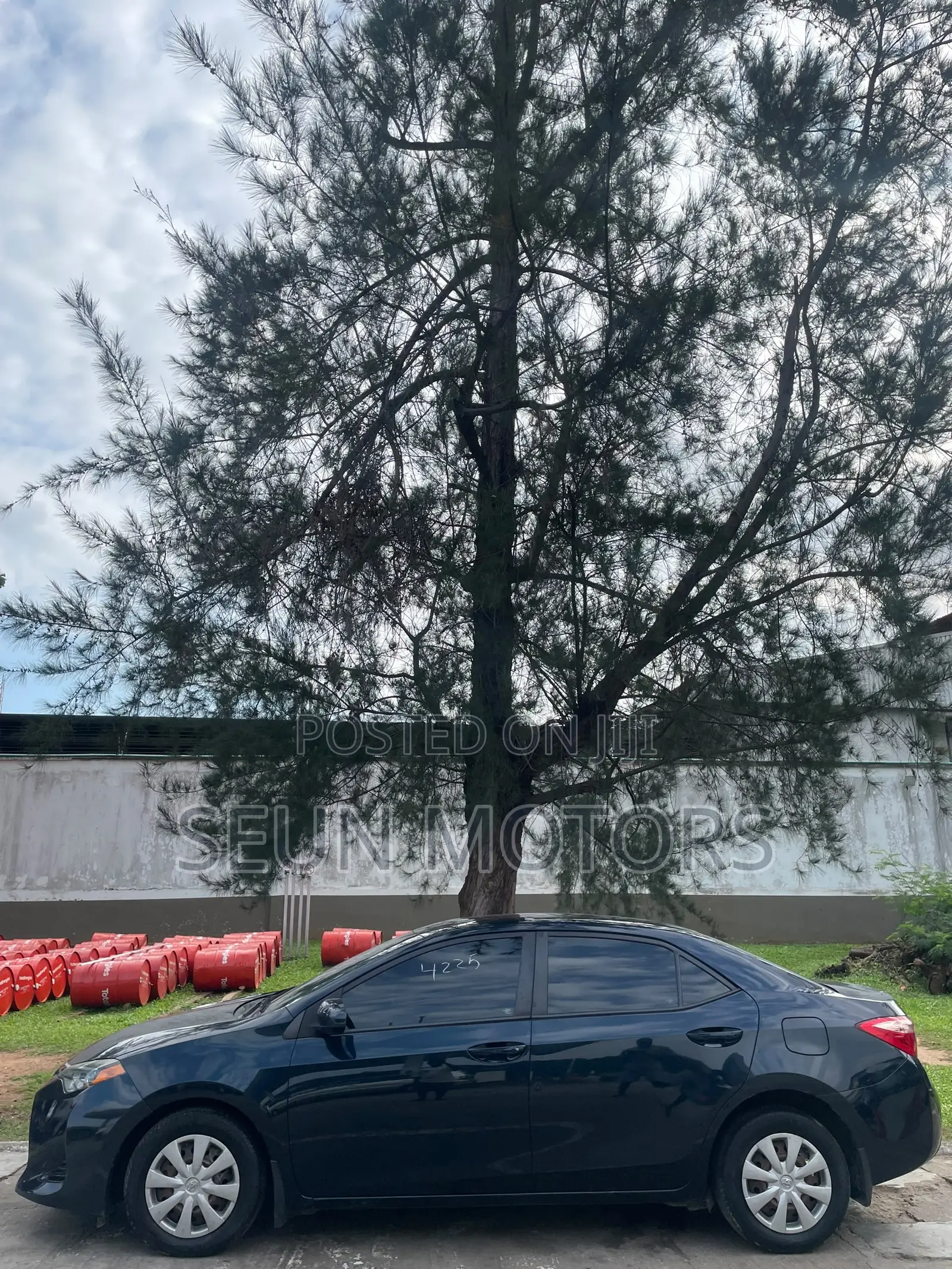 Toyota Corolla 2017 Blue