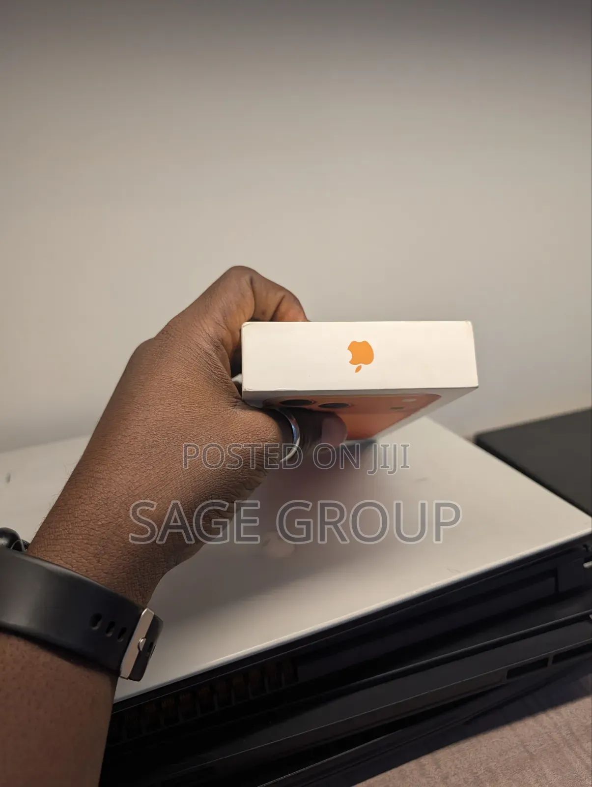 New Apple iPhone 17 Pro Max 256 GB Orange