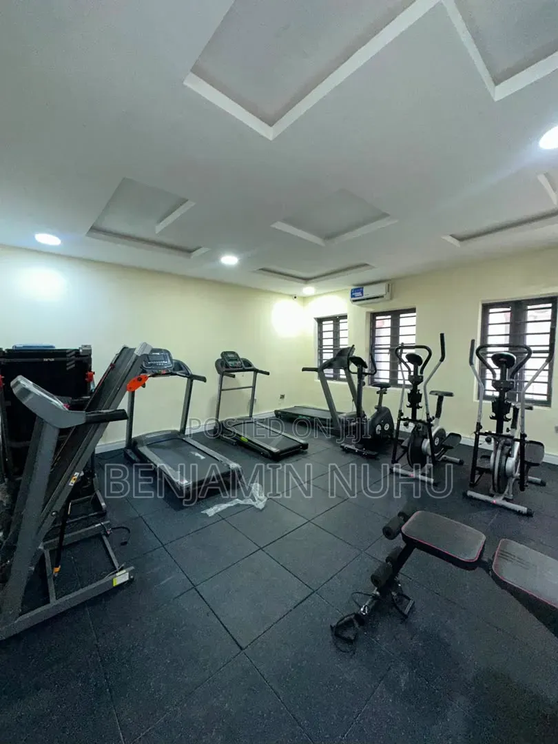 4bdrm Apartment in Lekki Conservation for rent