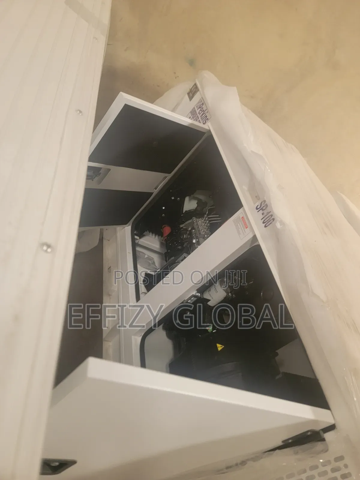 100kVA PERKINS SOUNDPROOF DIESEL GENERATOR 100% Copper Coil