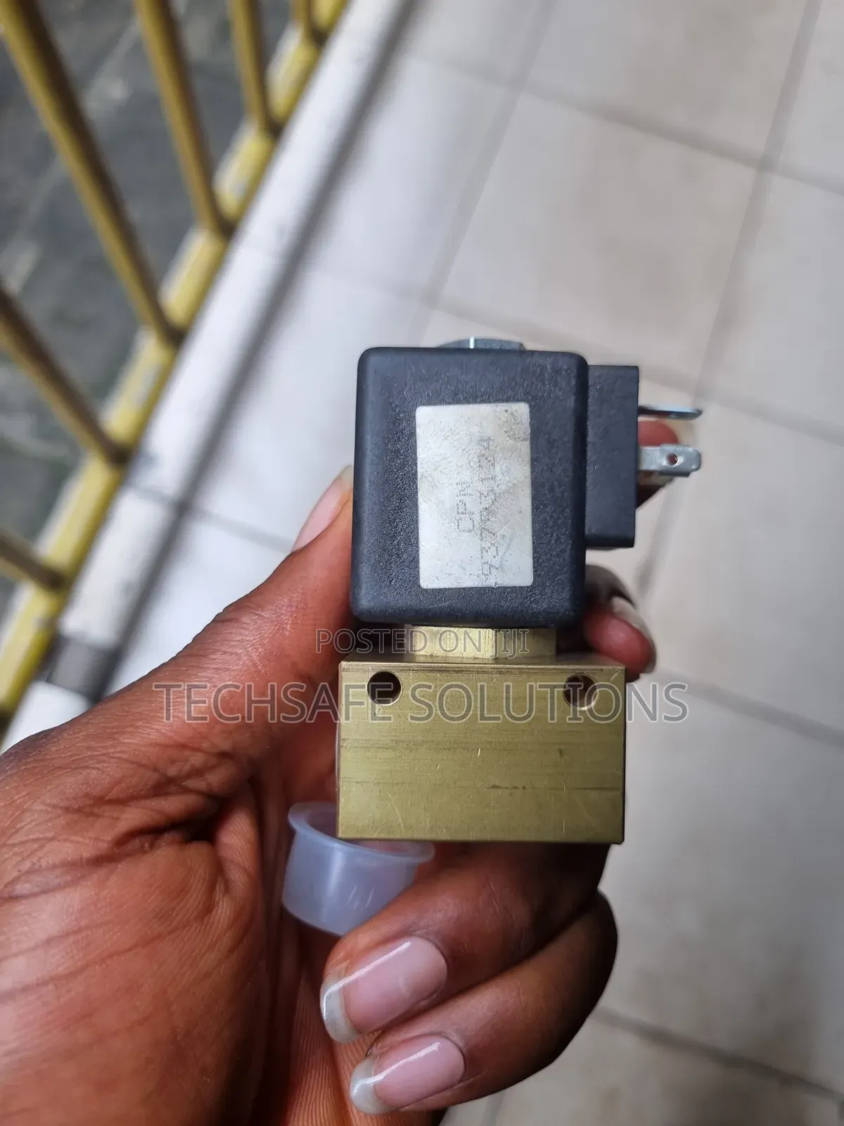 3-Way Electromagnetic Solenoid Valve