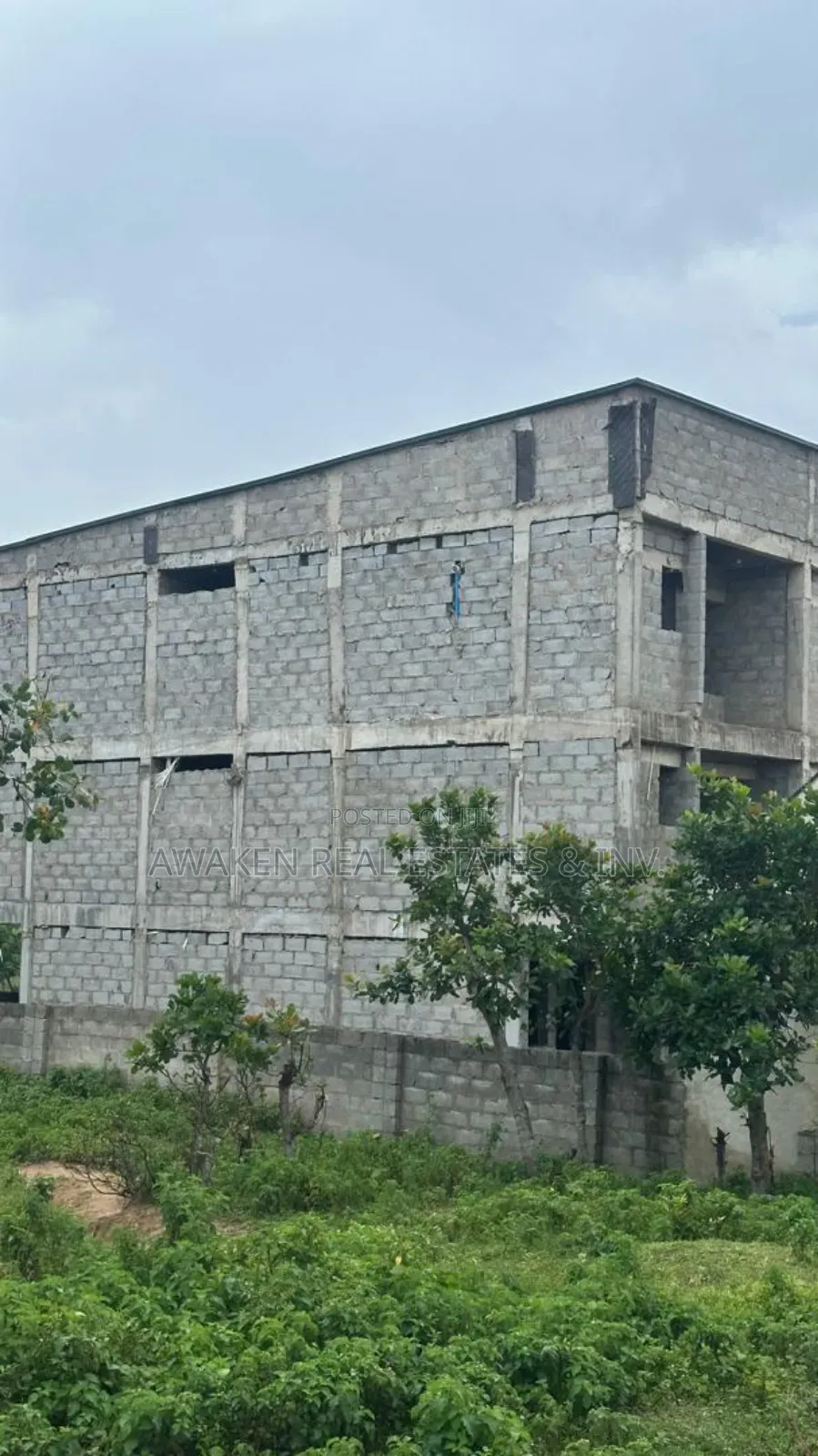 4bdrm Townhouse/Terrace in Mbora for sale