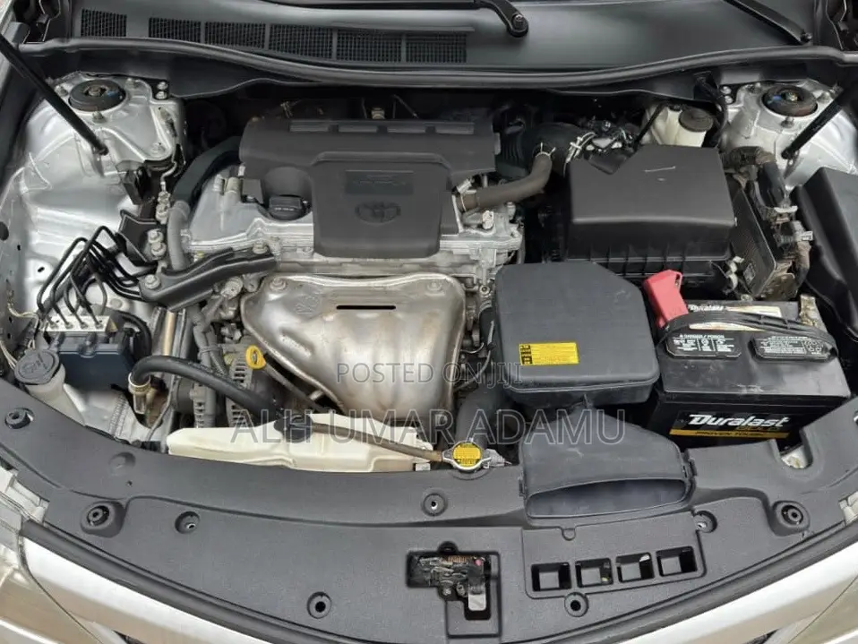 Toyota Camry 2014 Silver