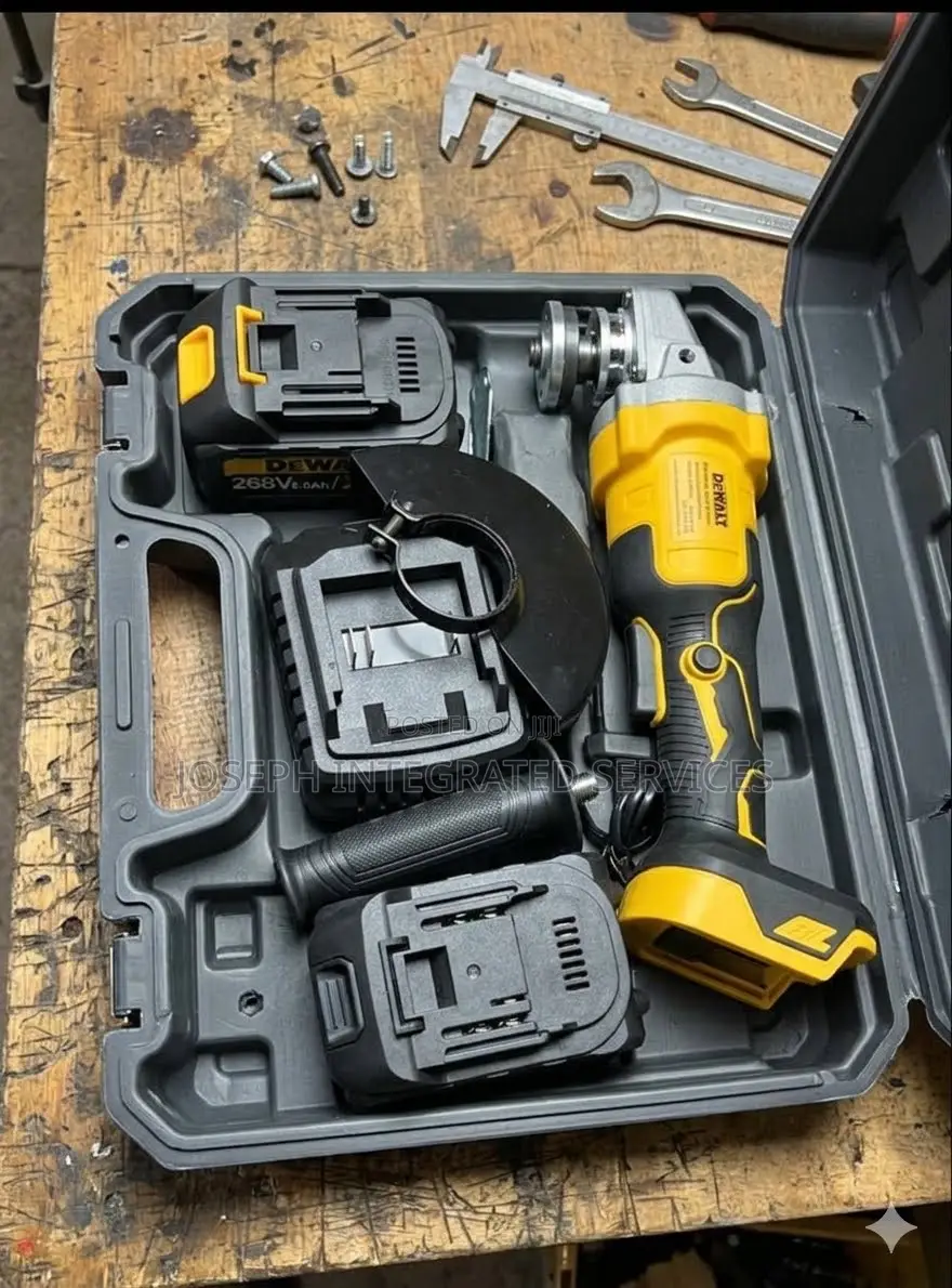 Cordless Brushless Angle Grinder Kit