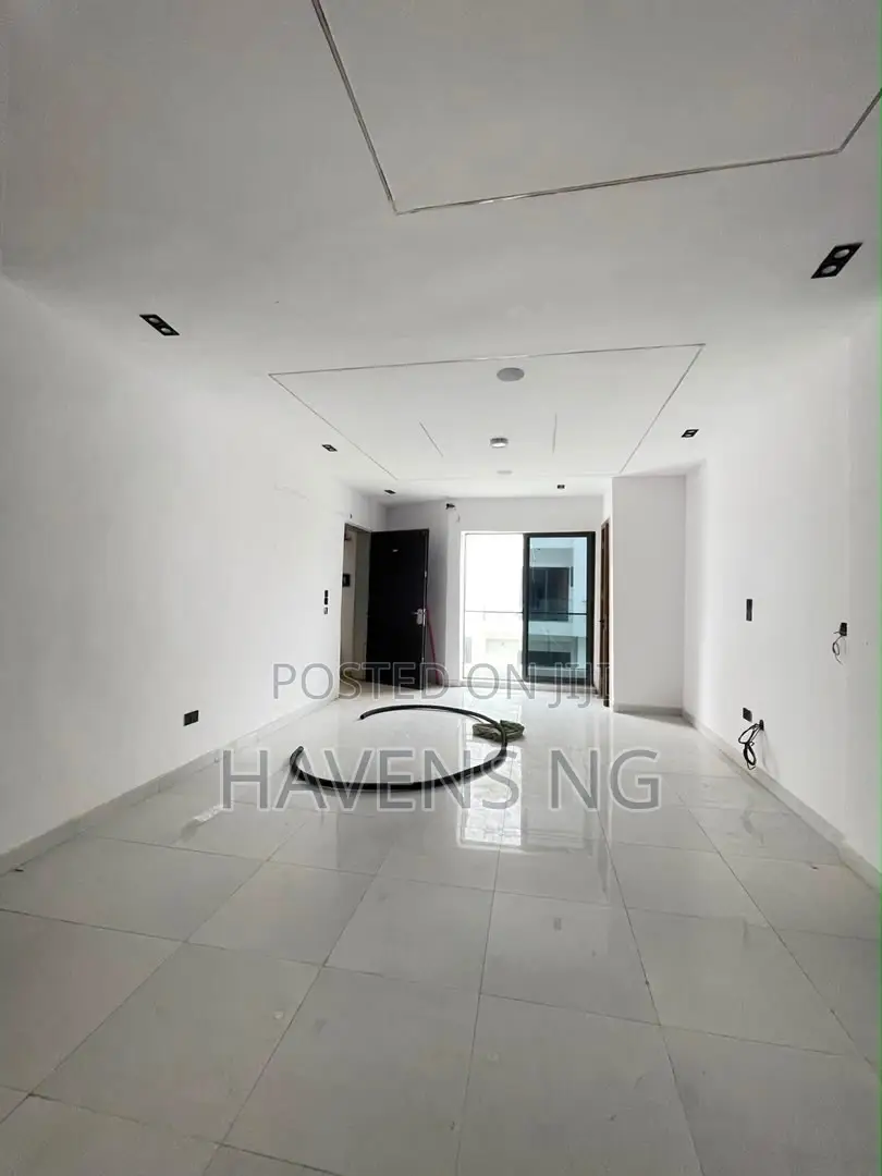 2bdrm Apartment in Ikota for sale