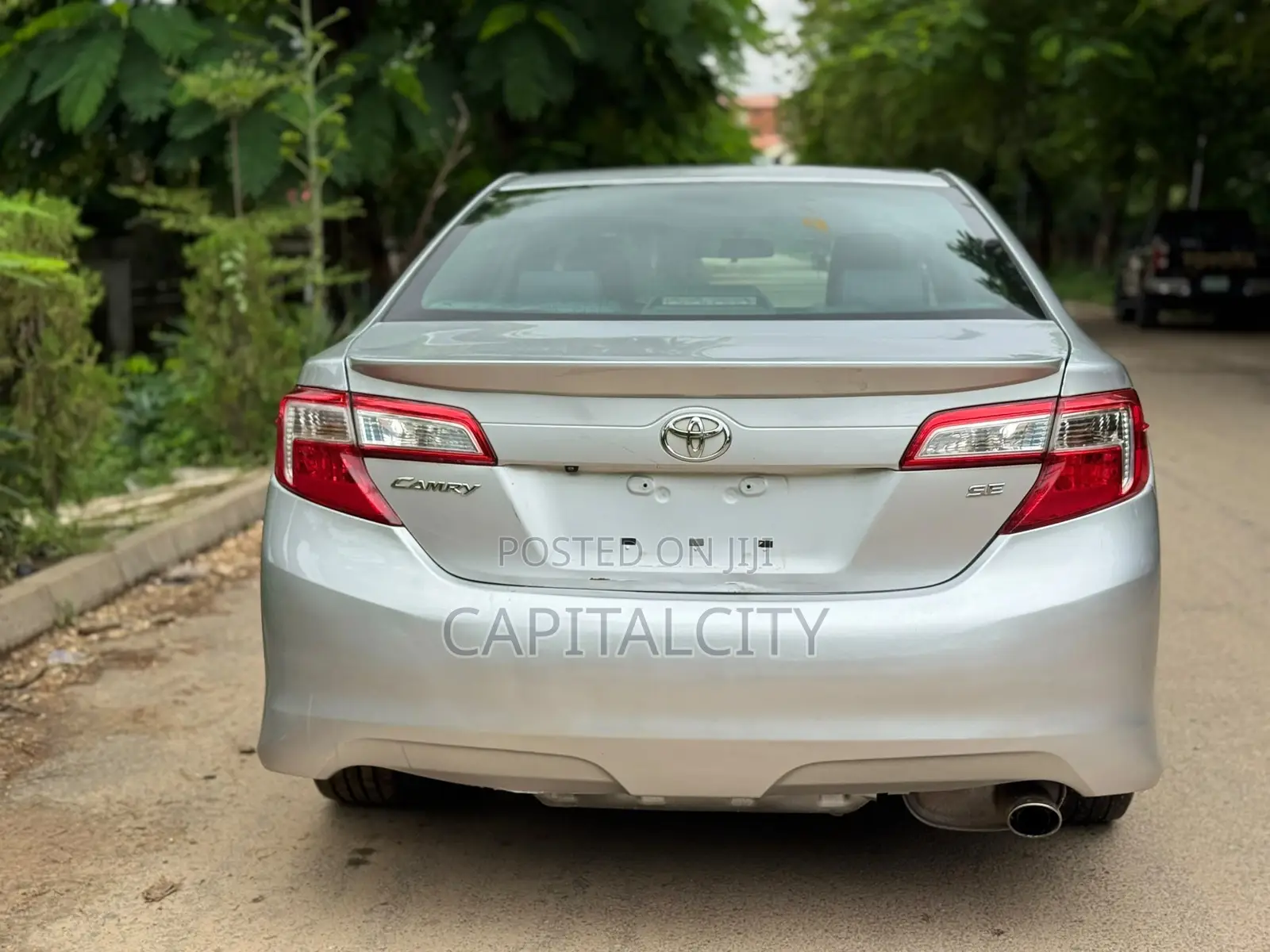 Toyota Camry SE 4dr Sedan (3.5L 6cyl 6A) 2014 Silver