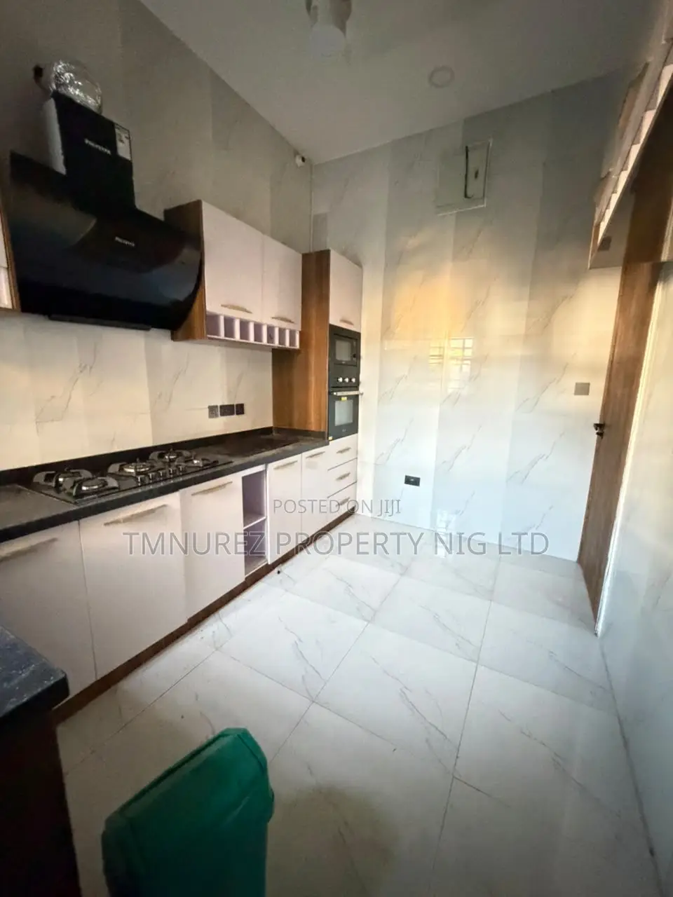 1bdrm Apartment in New Road Opposite for rent