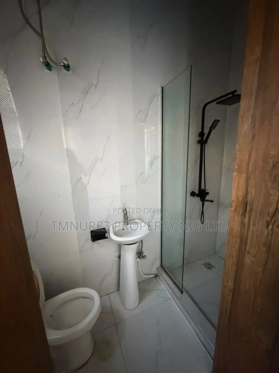 1bdrm Apartment in New Road Opposite for rent