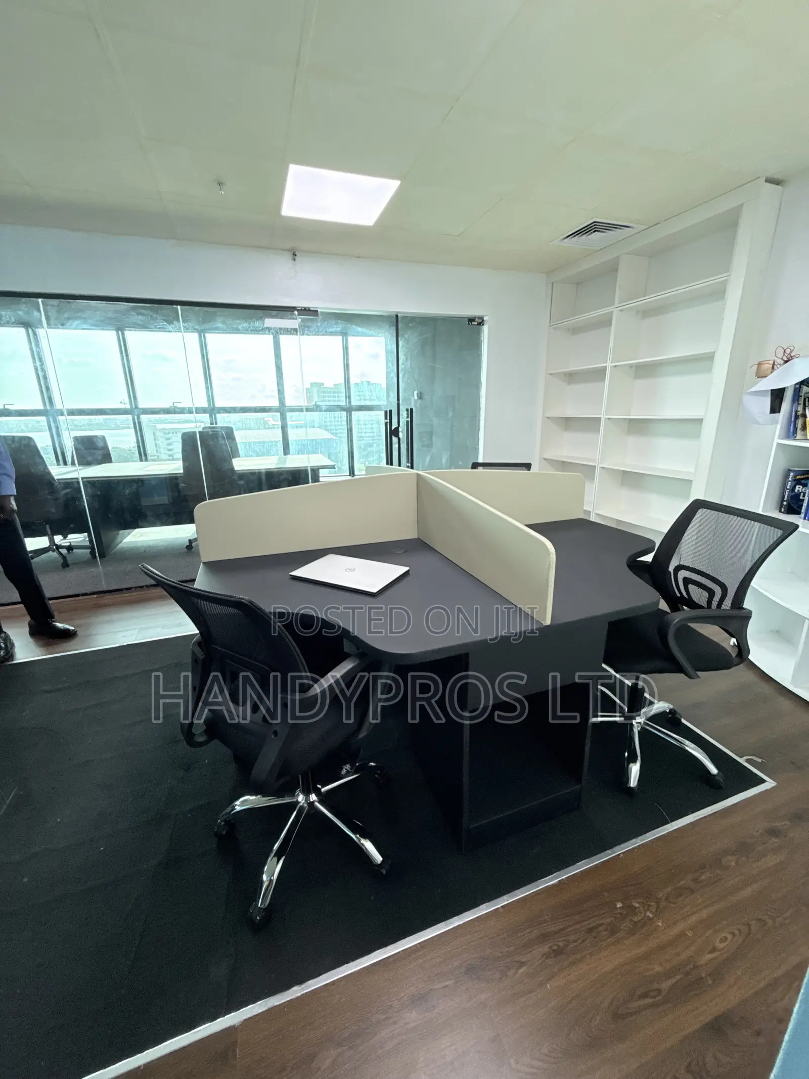 Workstation for Rent Daily, Weekly Monthly, VI Lagos