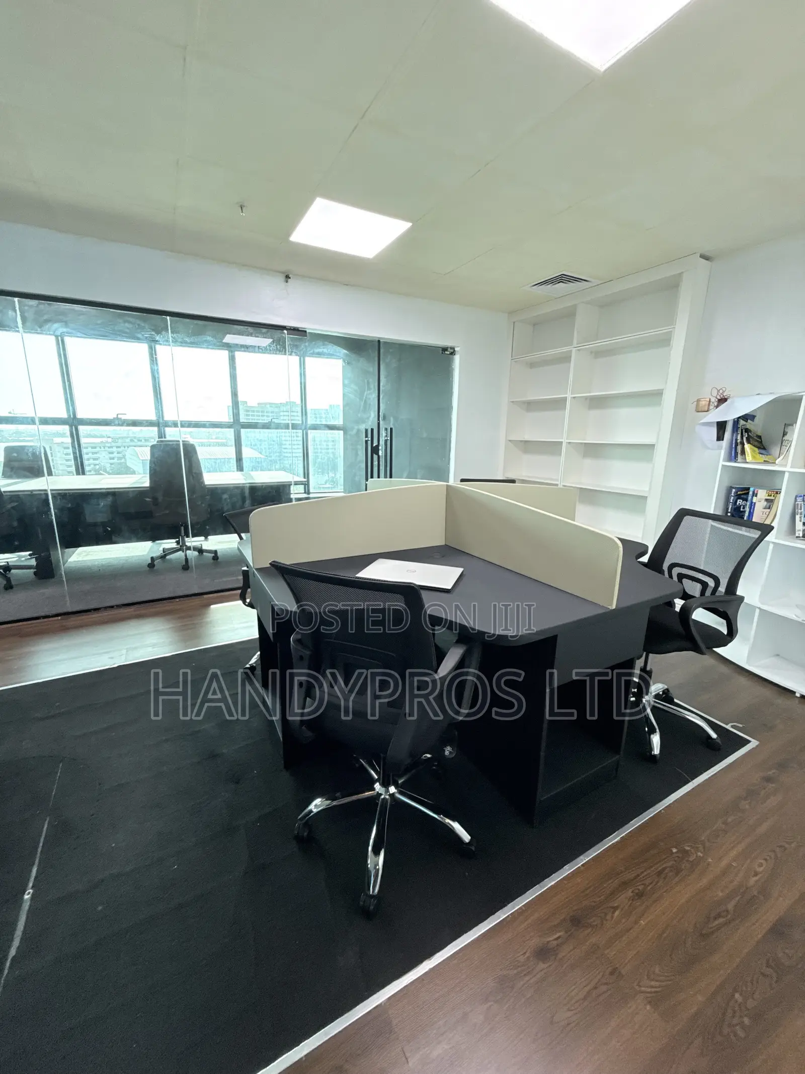 Workstation for Rent Daily, Weekly Monthly, VI Lagos