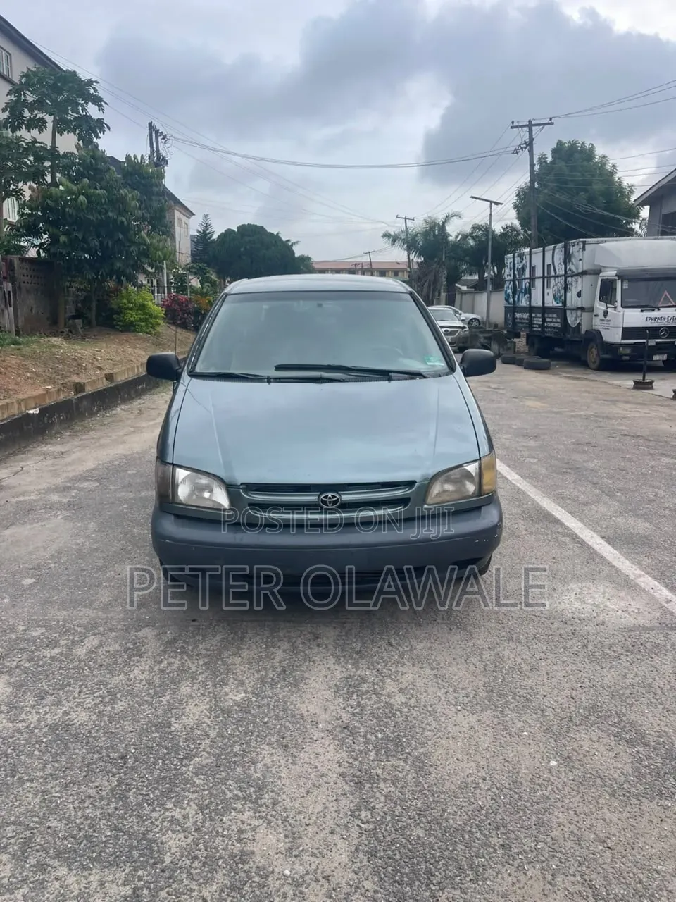 Toyota Sienna 2000 Green