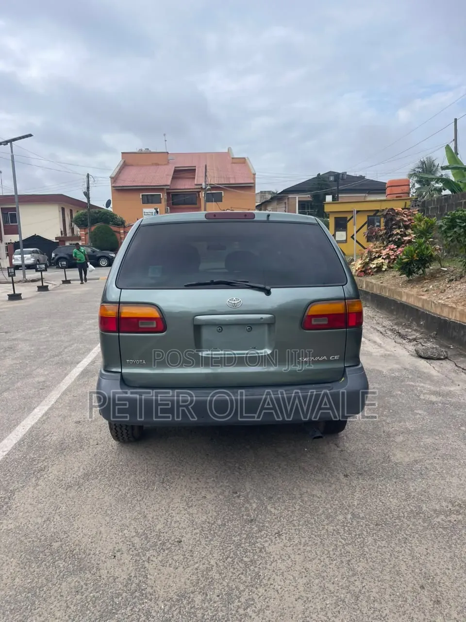 Toyota Sienna 2000 Green