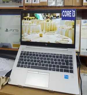 New Laptop HP EliteBook 820 G3 8GB Intel Core i3 SSD 512GB