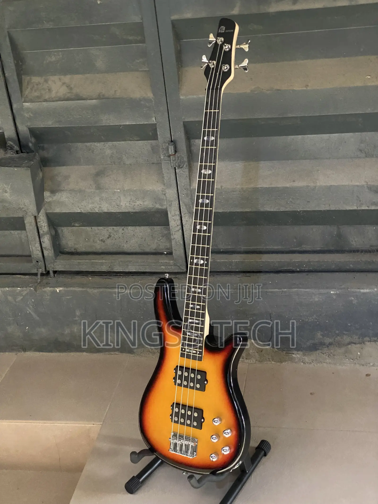 Gipson Symphonic 4-String Electric Bass Guitar