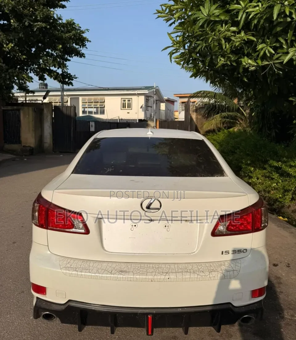 Lexus IS 350 2011 White