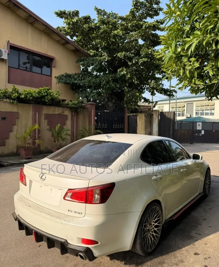 Lexus IS 350 2011 White